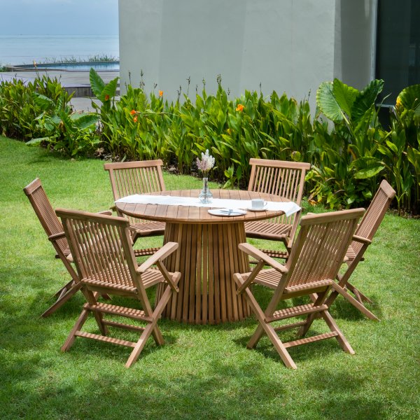 Utegrupp i teak: runt bord med 6 st karmstolar - Salt