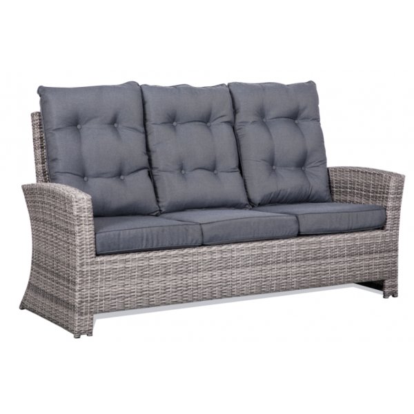 Motala utemöbelgrupp reclainer - Konstrotting Motala utemöbelgrupp reclainer - Konstrotting