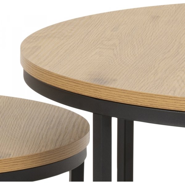 Spiro soffbord Ø50/80 cm - Ek/svart Spiro soffbord Ø50/80 cm - Ek/svart