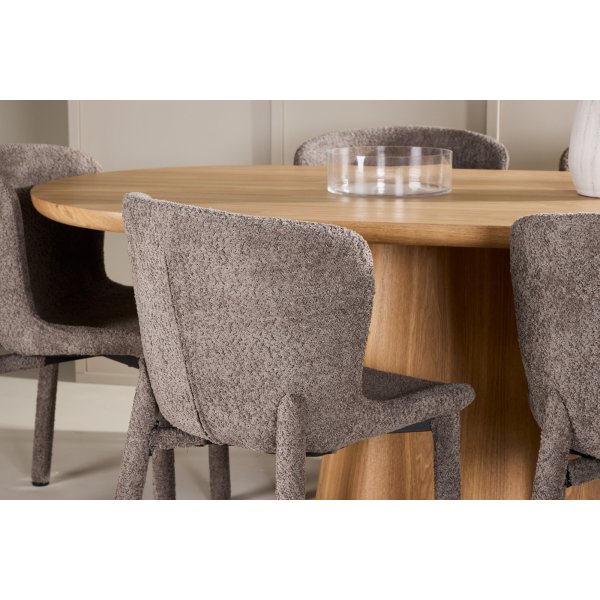 Matbord Stjärnö med 6 st Astoria stolar - Brun + 4.00 x Möbeltassar Matbord Stjärnö med 6 st Astoria stolar - Brun + 4.00 x Möbeltassar