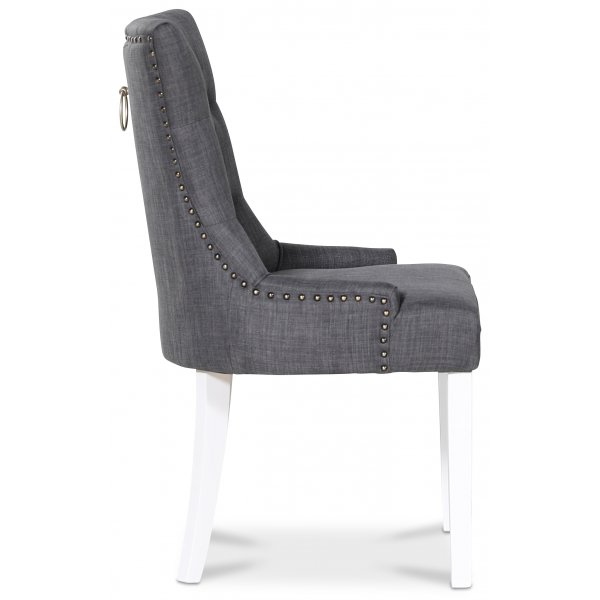 Matgrupp; Bord 180x90 cm med 4 st grå stolar Matgrupp; Bord 180x90 cm med 4 st grå stolar