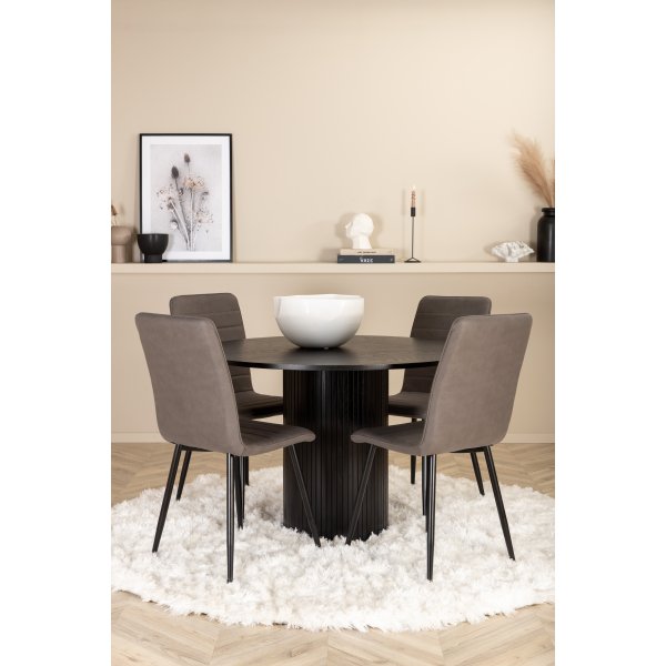 Bianca Matgrupp runt svart matbord med 4 st Windu Lyx grå stolar Bianca Matgrupp runt svart matbord med 4 st Windu Lyx grå stolar