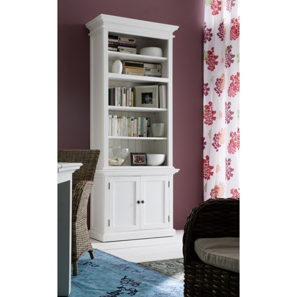 Halifax Skåp H220cm - Vit Halifax Skåp H220cm - Vit