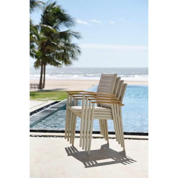 Portals matgrupp 19 - Vit/teak Portals matgrupp 19 - Vit/teak