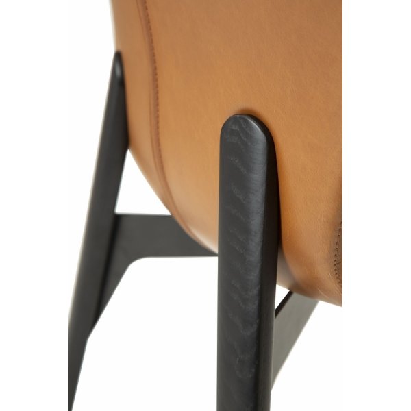 Paragon matstol - Brun PU Paragon matstol - Brun PU