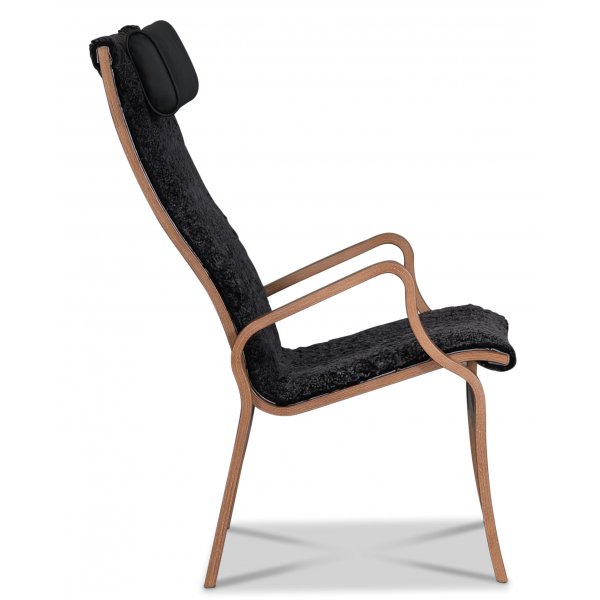 Lammet fåtölj i fårskinn scandinavian dark grey - Brunbetsad ek Lammet fåtölj i fårskinn scandinavian dark grey - Brunbetsad ek