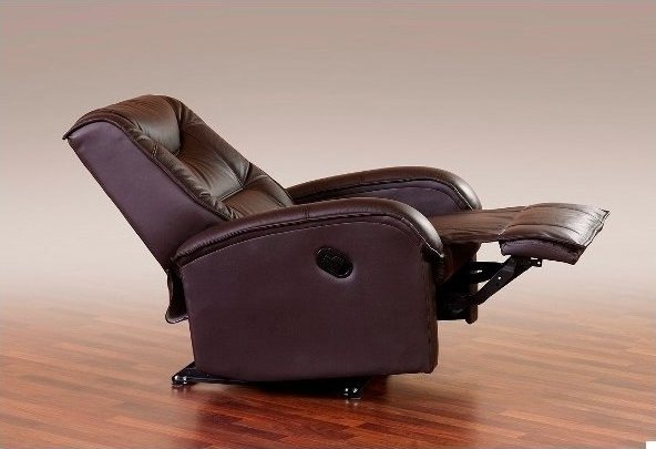 Jacqueline reclinerfåtölj i brunt ekoläder Jacqueline reclinerfåtölj i brunt ekoläder