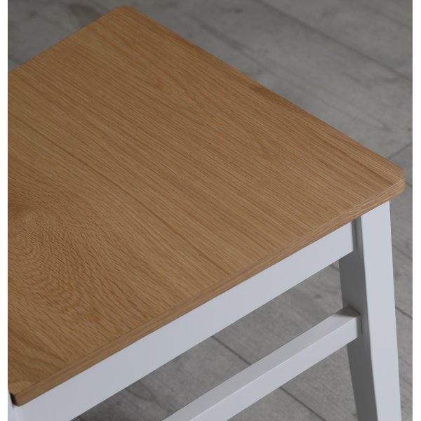 Eetkamerstoel met kruisrug wit/eiken - Fårö Eetkamerstoel met kruisrug wit/eiken - Fårö