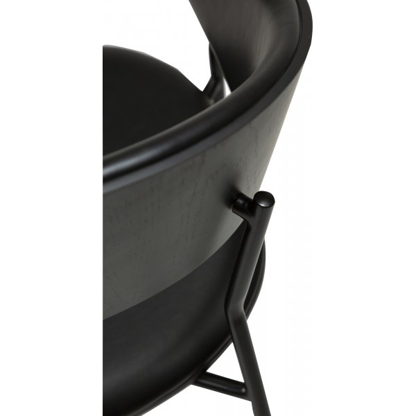 Crib karmstol - Svart PU/askfanér Crib karmstol - Svart PU/askfanér