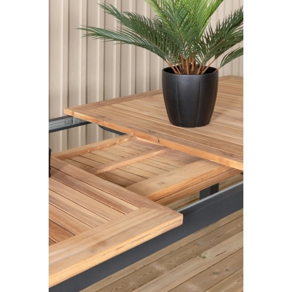 Panama matbord 224 x 100 cm - Svart/Natur Panama matbord 224 x 100 cm - Svart/Natur