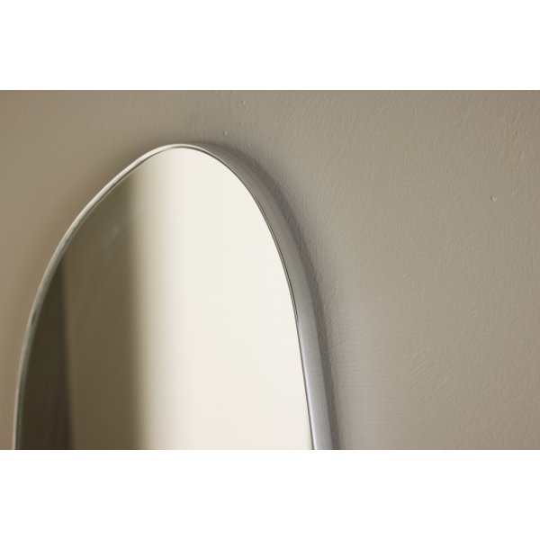 Askersund spegel 65 x 40 cm - Silver Askersund spegel 65 x 40 cm - Silver