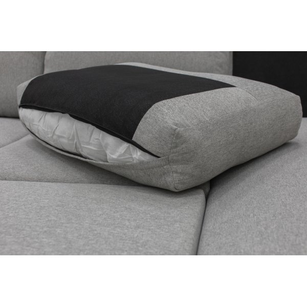 Bäddsoffa med förvaring 220 cm bred Bäddsoffa med förvaring 220 cm bred