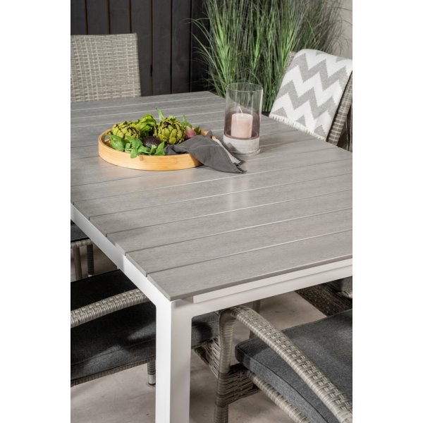 Levels utematgrupp med 6 st Anna stolar - Grå/Vit Levels utematgrupp med 6 st Anna stolar - Grå/Vit