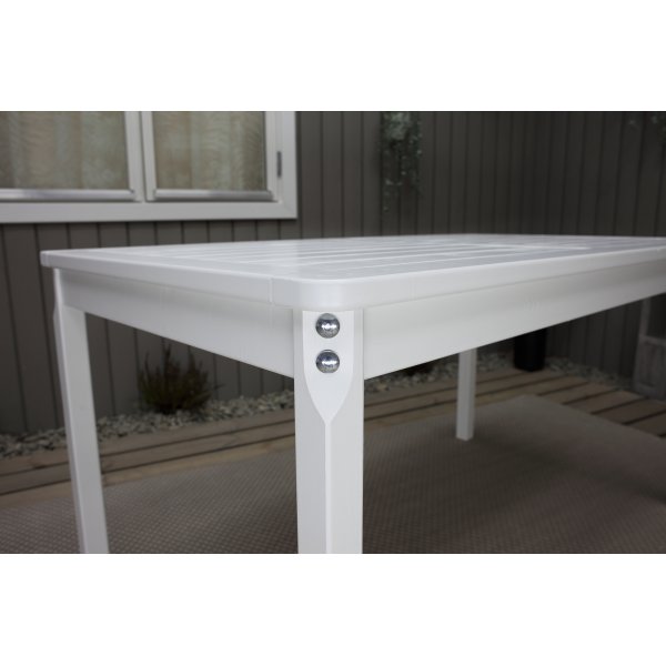 Europe matbord 135 cm - Vit + Textilrengöring för möbler Europe matbord 135 cm - Vit + Textilrengöring för möbler