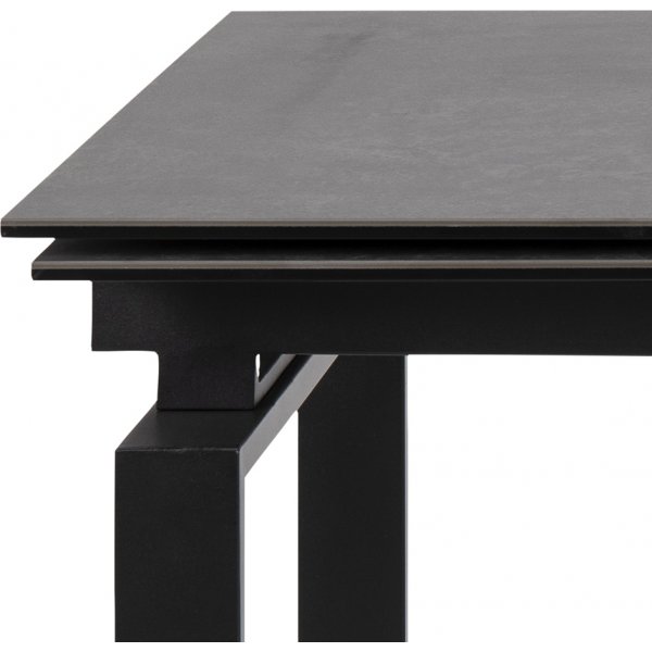 Table à manger Huddersfield 160-240 cm - Noir Table à manger Huddersfield 160-240 cm - Noir