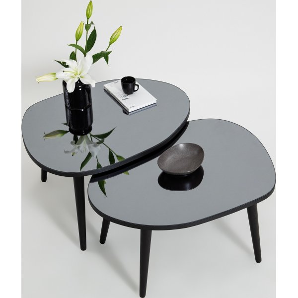 Table Gusto 75 x 55 cm - Noir/fumée Table Gusto 75 x 55 cm - Noir/fumée
