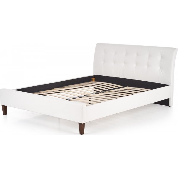 Klara 160x200 cm sängram med huvudgavel i vitt konstläder Klara 160x200 cm sängram med huvudgavel i vitt konstläder