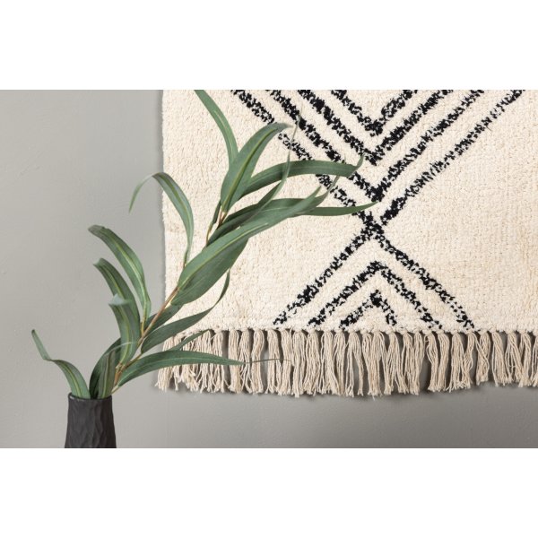 Love väggmatta 50x80 cm - Offwhite/svart Love väggmatta 50x80 cm - Offwhite/svart