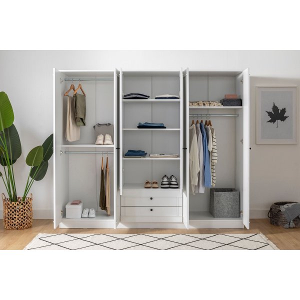 Armoire Lia 210 x 52 x 210 cm - Blanc Armoire Lia 210 x 52 x 210 cm - Blanc