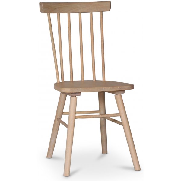 Fårö matgrupp; Fårö klaffbord i Whitewash med 4 st Orust pinnstolar i whitewash Fårö matgrupp; Fårö klaffbord i Whitewash med 4 st Orust pinnstolar i whitewash