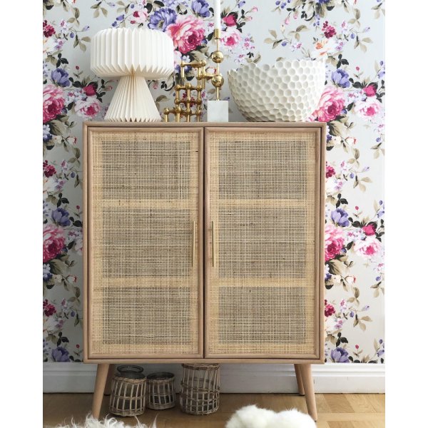 Handgemaakte kast van hout en natuurlijk rotan - React + Meubelpoten