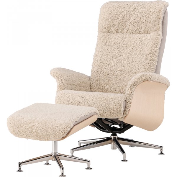 Ulla fåtölj med fotpall i fårskinn - Beige / Whitewash / Krom + Textilrengöring för möbler Ulla fåtölj med fotpall i fårskinn - Beige / Whitewash / Krom + Textilrengöring för möbler
