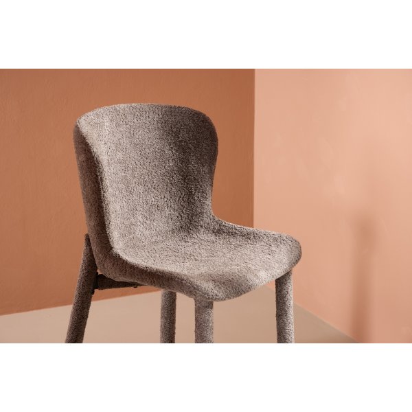 Astoria matstol - Brun bouclé Astoria matstol - Brun bouclé