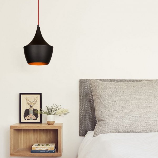 Elmas taklampa 3551 - Svart/röd Elmas taklampa 3551 - Svart/röd