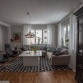 Kundbild Paris vitrinskåp - Svart