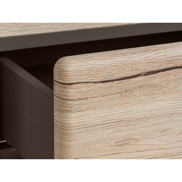 Runsala garderob - Ek/gr�