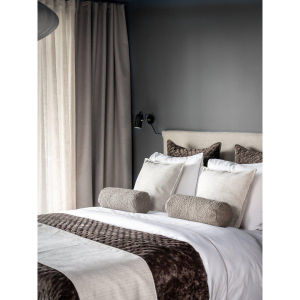 Trond kudde 15 x 15 x 45 cm - Beige Trond kudde 15 x 15 x 45 cm - Beige