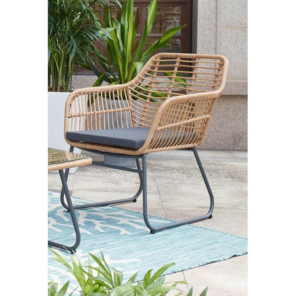 Saxnäs utemöbelgrupp - Brun konstrotting Saxnäs utemöbelgrupp - Brun konstrotting