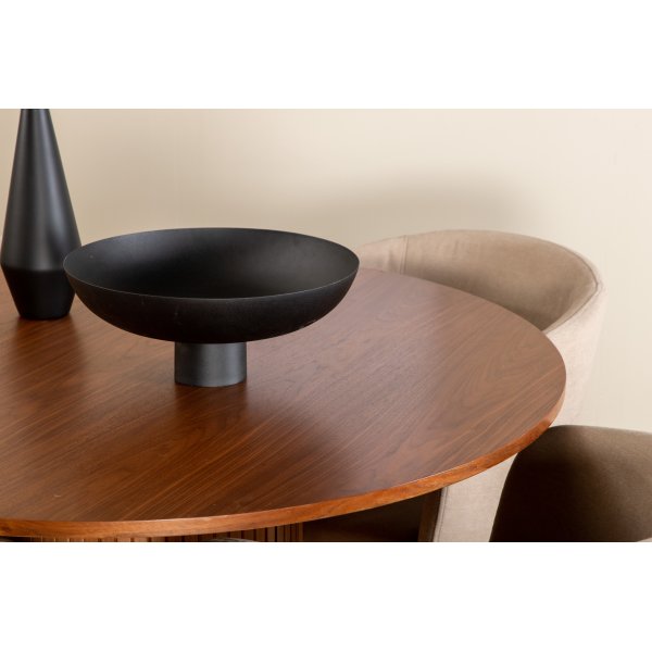 Bianca Matgrupp runt valnöt matbord med 4 st Berit beige polyesterlinne stolar Bianca Matgrupp runt valnöt matbord med 4 st Berit beige polyesterlinne stolar