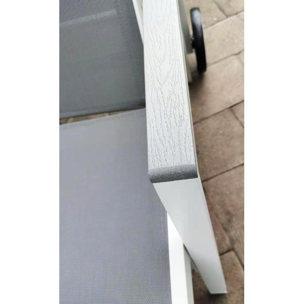 Lena solsäng - Vit / Grå Lena solsäng - Vit / Grå