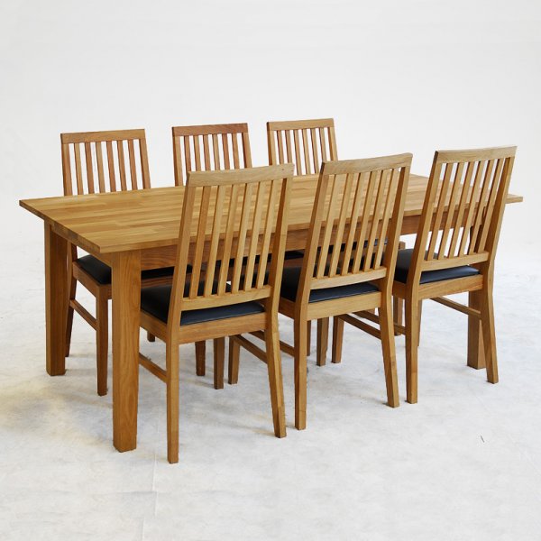 Matgrupp: Tammerfors matbord - 180x90 - oljad ek + 6 x Tammerfors stol med svart PU sits