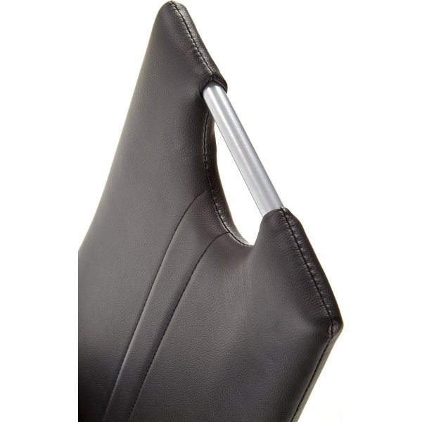 Stol svart / metall - Jacob + Möbeltassar Stol svart / metall - Jacob + Möbeltassar