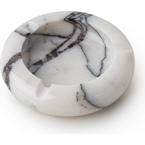 Runt askfat i vit marmor från Sicilien Runt askfat i vit marmor från Sicilien