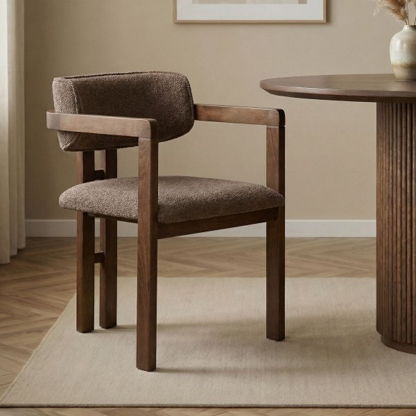 Karmstol Torpin i brun chenille och m�rk valn�t