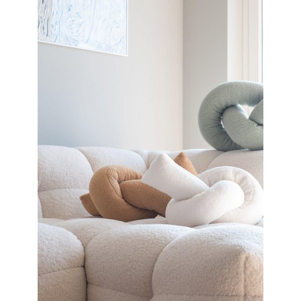 Knut prydnadskudde 45 x 30 x 20 cm - Offwhite Knut prydnadskudde 45 x 30 x 20 cm - Offwhite