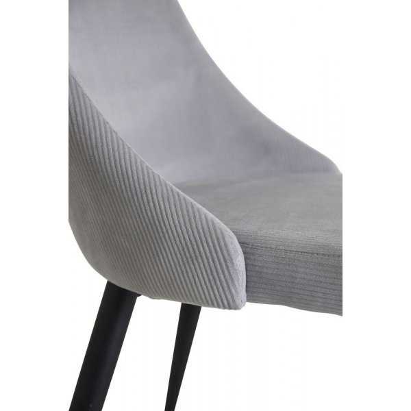 Laila matstol - Svart/ljusgrå manchester Laila matstol - Svart/ljusgrå manchester