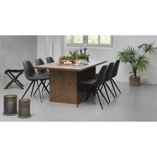 Bryssel matbord 190-290 cm (2 klaffar ingår) - Brun rustik ek Bryssel matbord 190-290 cm (2 klaffar ingår) - Brun rustik ek