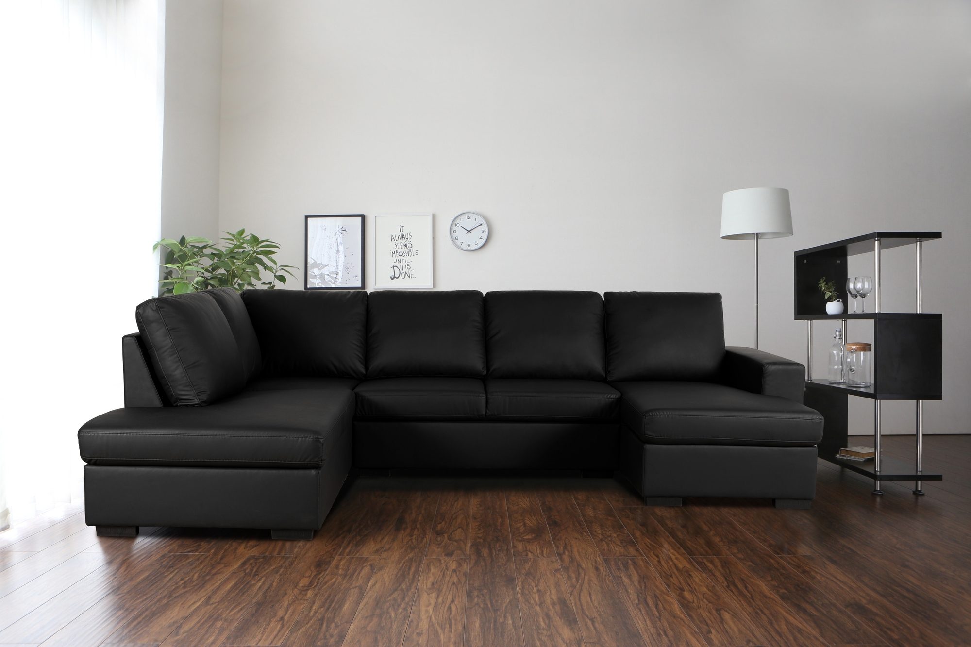 Solna U-soffa i svart PU A3D Solna U-soffa i svart PU A3D