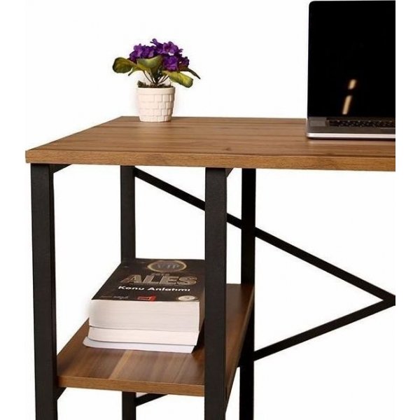 Athena skrivbord 120x65 cm - Furu/svart Athena skrivbord 120x65 cm - Furu/svart