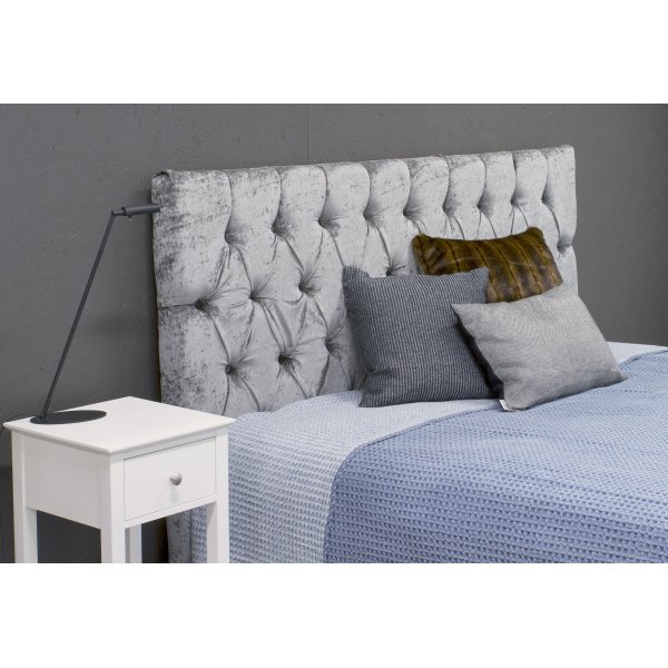 Silver Queen deluxe sänggavel - Silver sammet Silver Queen deluxe sänggavel - Silver sammet