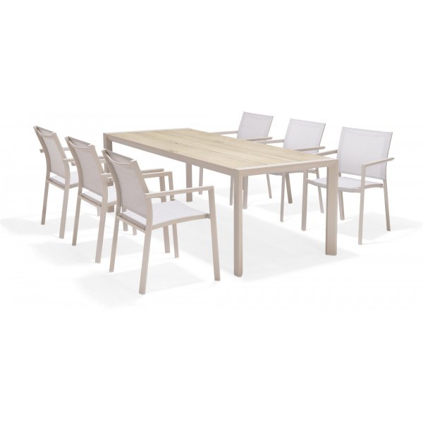 Urbanite eetgroep met eettafel 207 cm en 6 stapelbare eetkamerstoelen - Beige Urbanite eetgroep met eettafel 207 cm en 6 stapelbare eetkamerstoelen - Beige