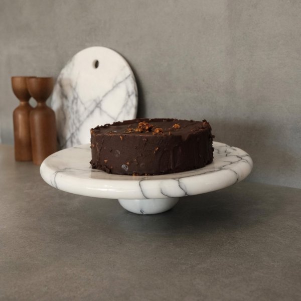 Kakfat i vit marmor frn Sicilien