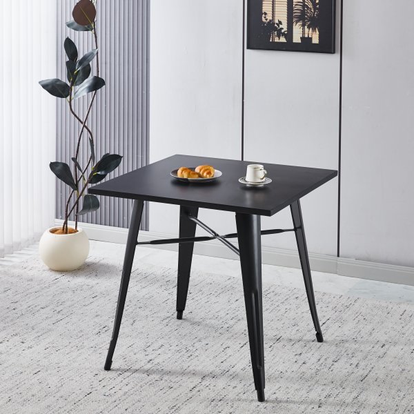 Iris matbord 80x80 cm - Svart Iris matbord 80x80 cm - Svart
