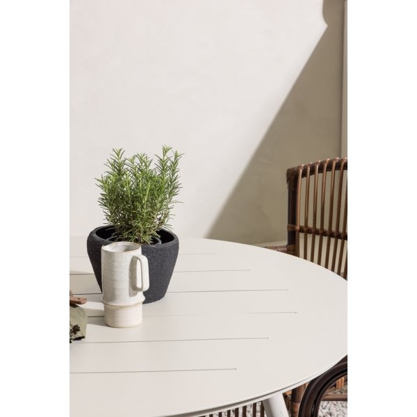 Lina utematgrupp med 4 st Galera stolar - Beige/Brun Lina utematgrupp med 4 st Galera stolar - Beige/Brun