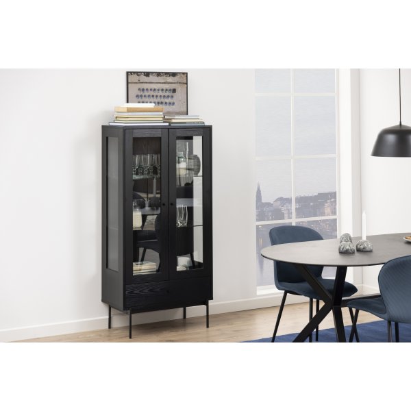 Angus vitrinskp - Svart