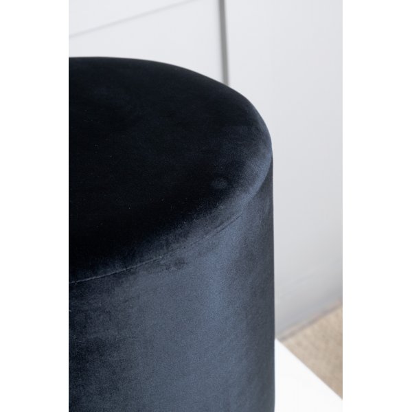 Remi sittpuff - Svart sammet Remi sittpuff - Svart sammet